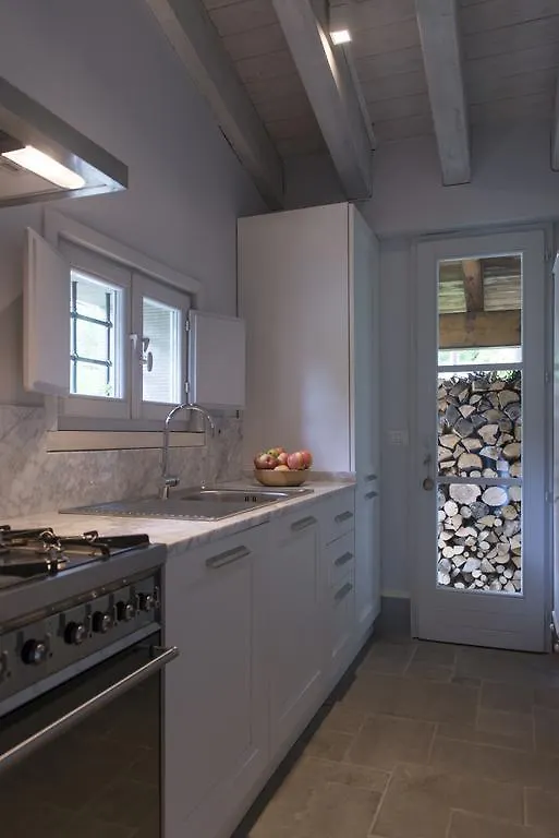 Holiday home Sasso Al Melo - Apartments Cutigliano Italy